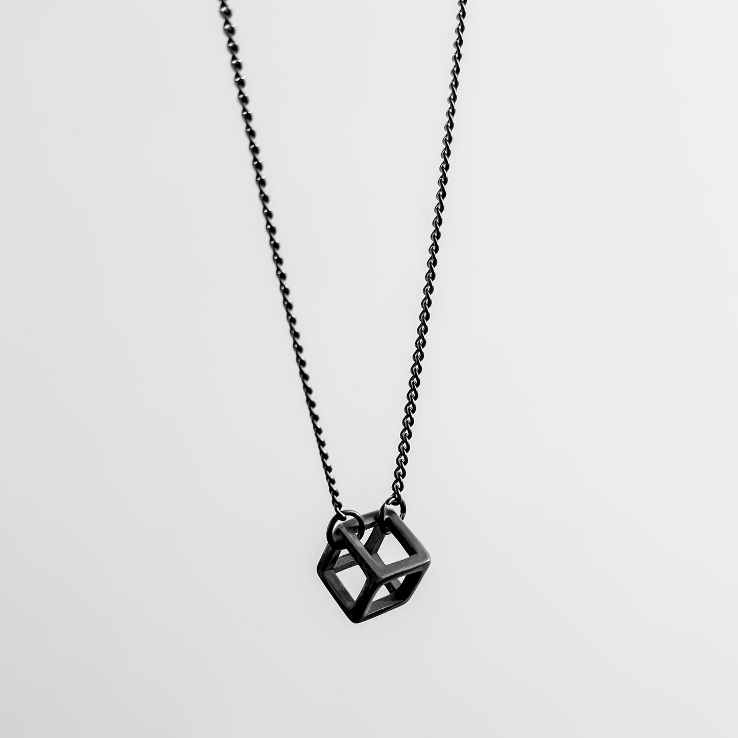 CUBE DARK STEEL