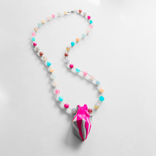 DARK HEART STONE NECKLACE