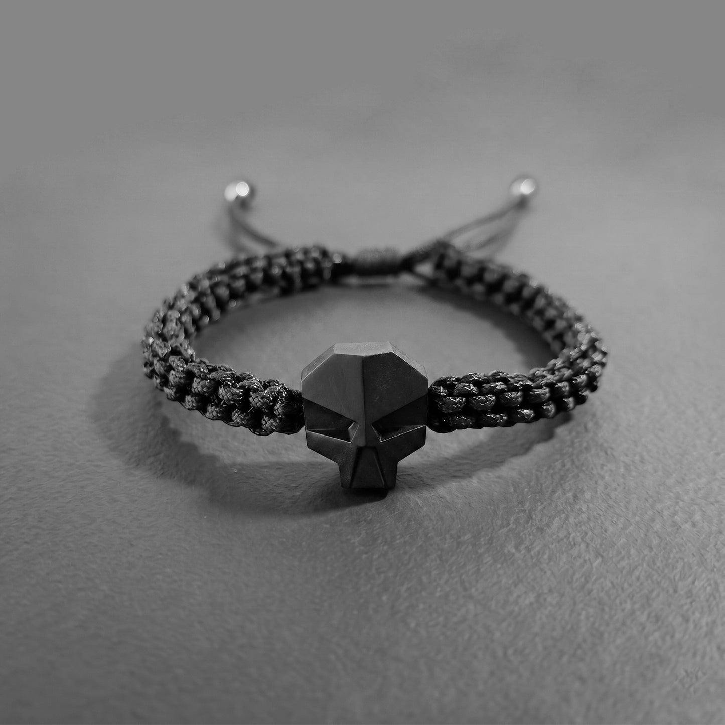 TINY SKULL BLACK