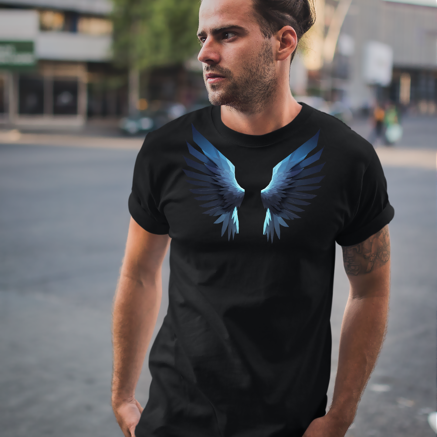 THE EAGLE BLACK TEE