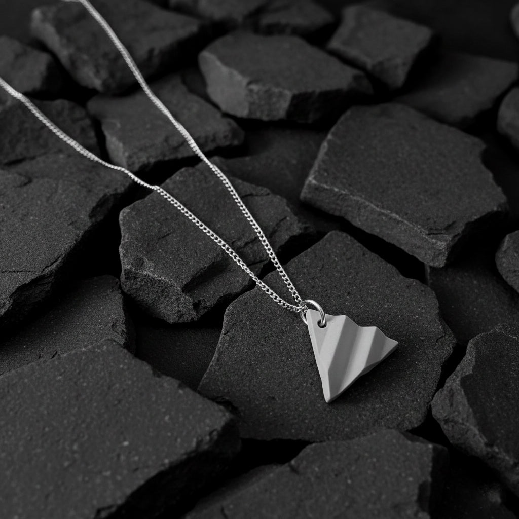 FOLD TRIANGLE