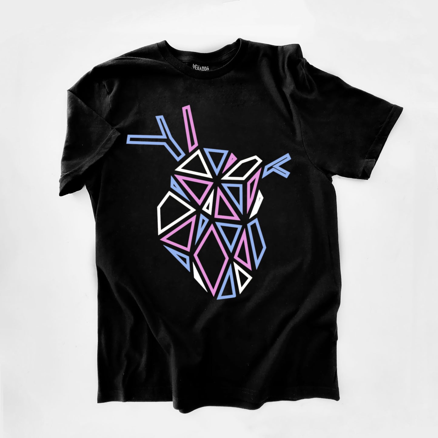 BIG HAPPY T HEART BLACK TEE