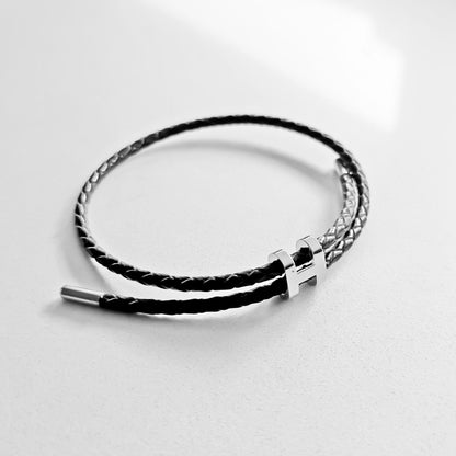 BASIC LEATHER BRACELET