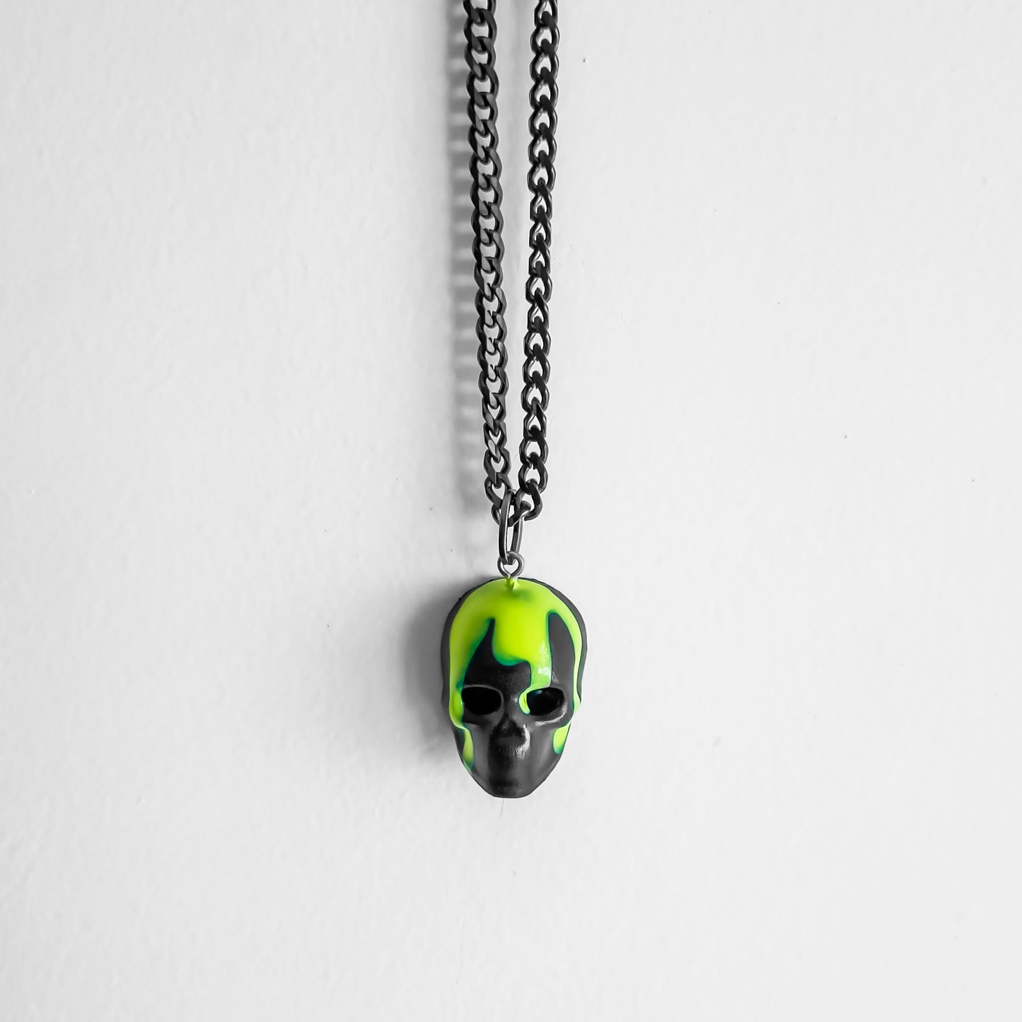 NEON POLISHED SKULL