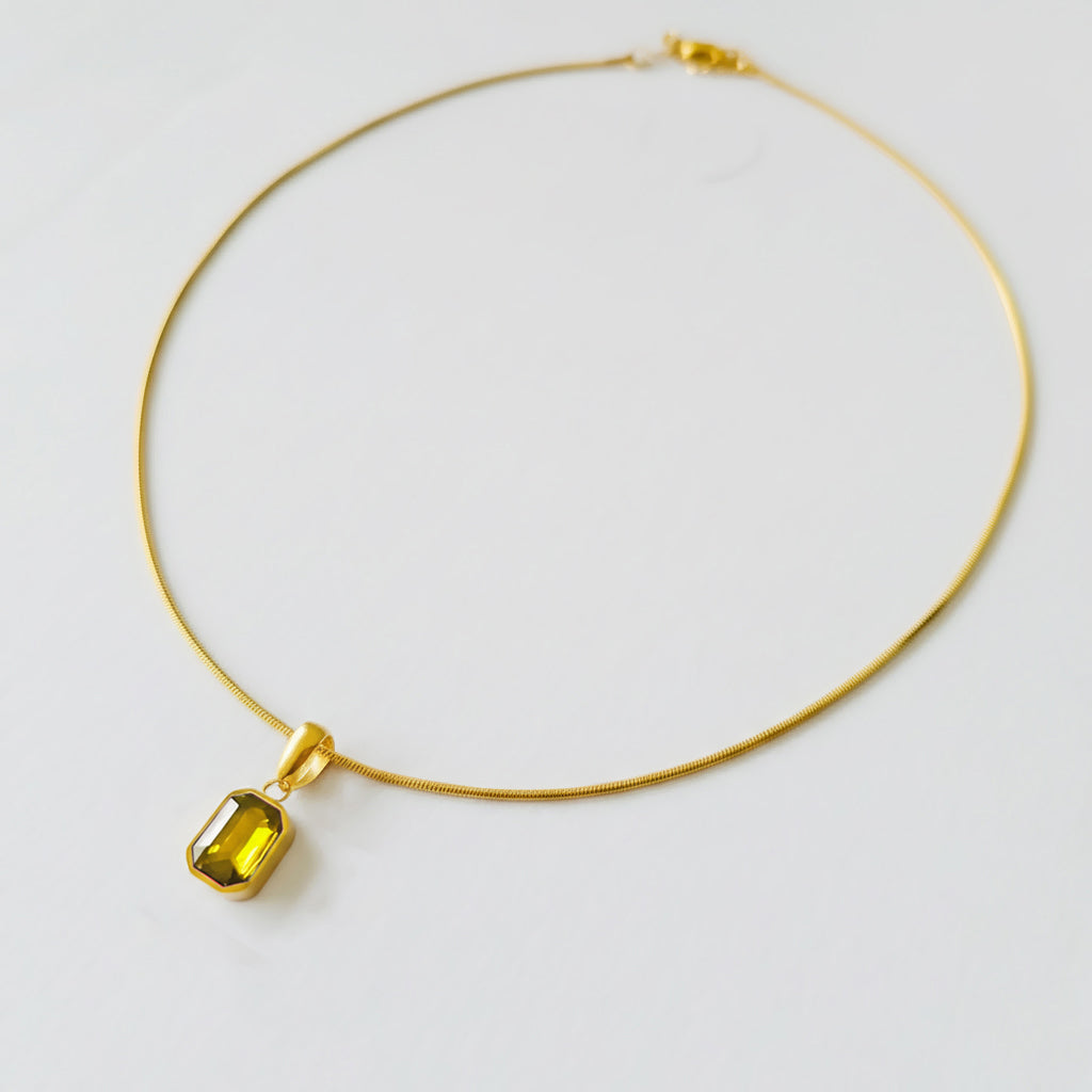 SQUARE GOLDEN CRYSTAL