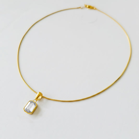 SQUARE GOLDEN WHITE CRYSTAL