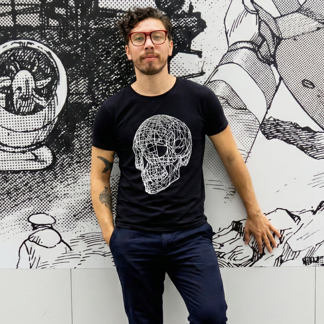 SKULL GRID BLACK TEE