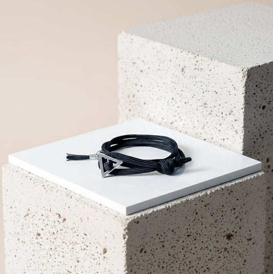 BLACK STEEL TRIANGLE