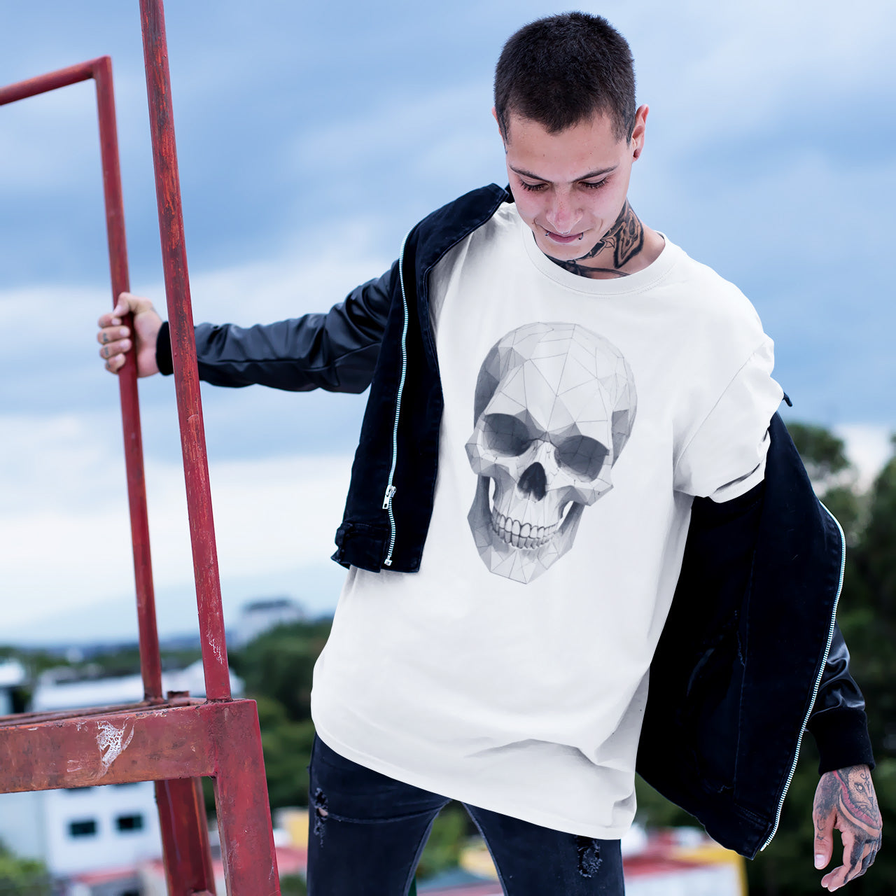 WIRE SKULL BLACK TEE